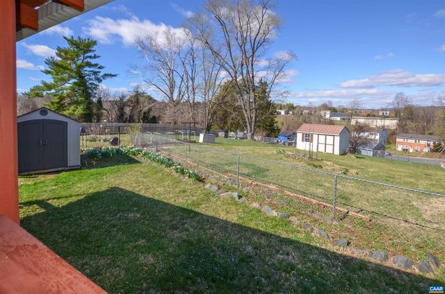 1646 MERIDIAN ST, Charlottesville, VA 22902