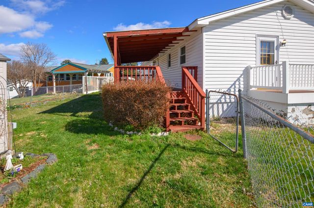 1646 MERIDIAN ST, Charlottesville, VA 22902