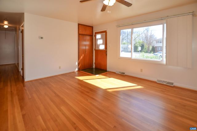 1646 MERIDIAN ST, Charlottesville, VA 22902