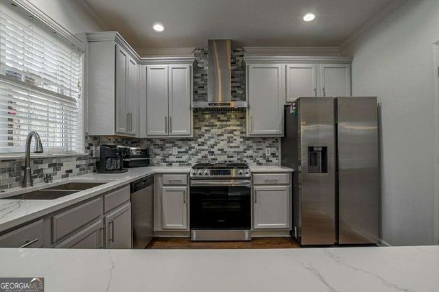 2436 Leaf Hollow Court SE, Atlanta, GA 30339