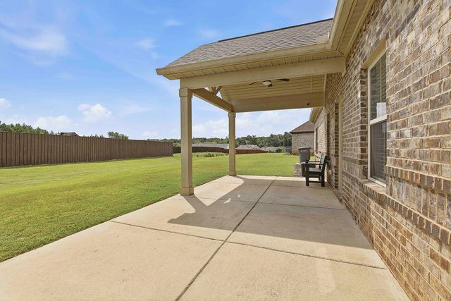 203 Lagoon Street, Lagrange, GA 30241
