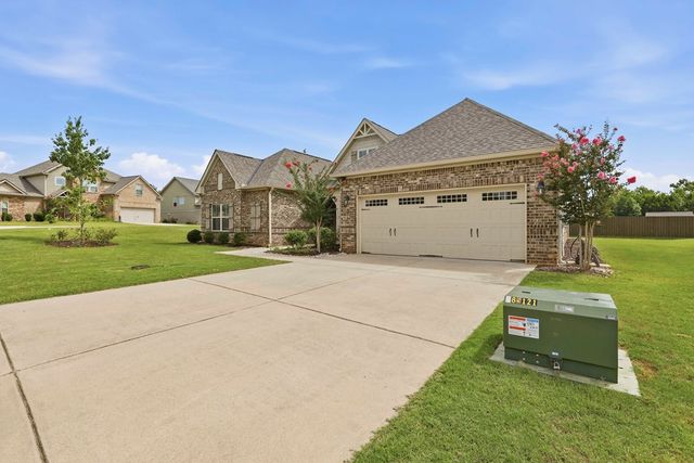 203 Lagoon Street, Lagrange, GA 30241
