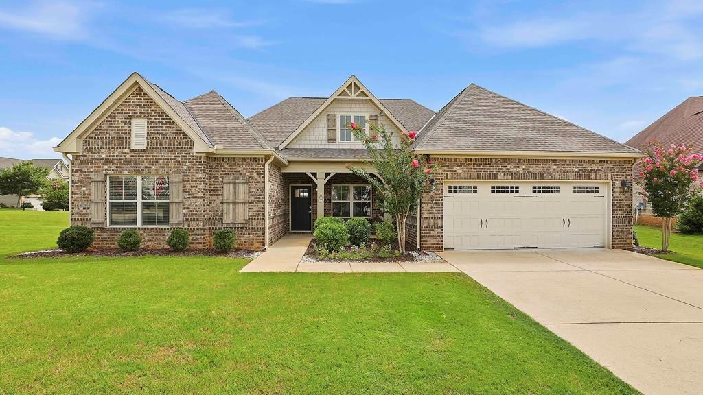 203 Lagoon Street, Lagrange, GA 30241