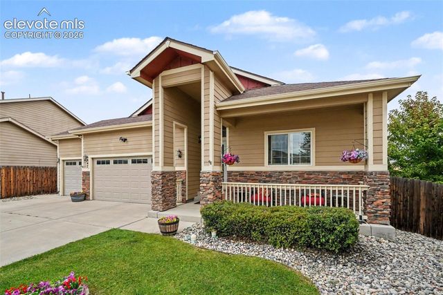 6847 Sandyford Lane, Colorado Springs, CO 80923