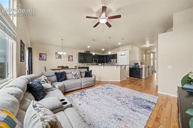 6847 Sandyford Lane, Colorado Springs, CO 80923