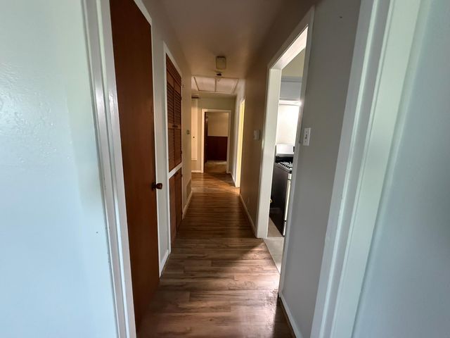 2213 17th Avenue N, Texas City, TX 77590