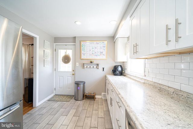 15131 ENDICOTT STREET, Philadelphia, PA 19116