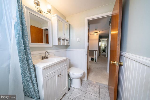 15131 ENDICOTT STREET, Philadelphia, PA 19116