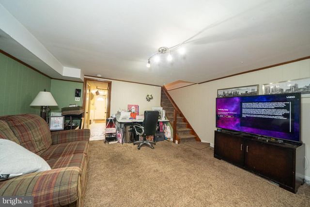 15131 ENDICOTT STREET, Philadelphia, PA 19116