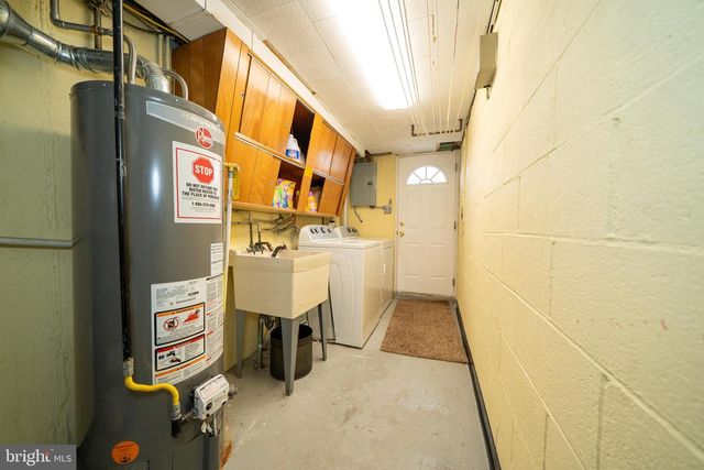15131 ENDICOTT STREET, Philadelphia, PA 19116