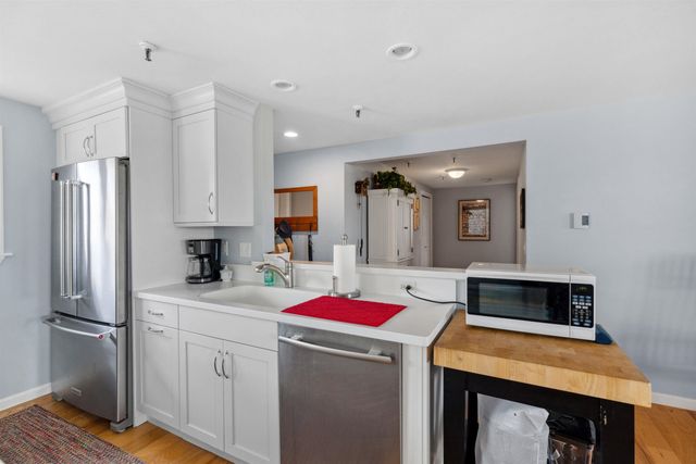 407 Ocean Blvd Unit B11, Hampton, NH 03842