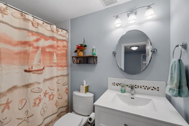 407 Ocean Blvd Unit B11, Hampton, NH 03842