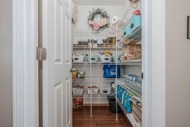 215 Alexis Street, Plano, IL 60545