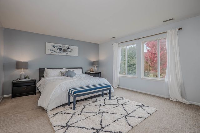 215 Alexis Street, Plano, IL 60545