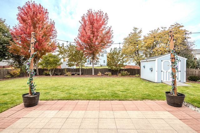 215 Alexis Street, Plano, IL 60545