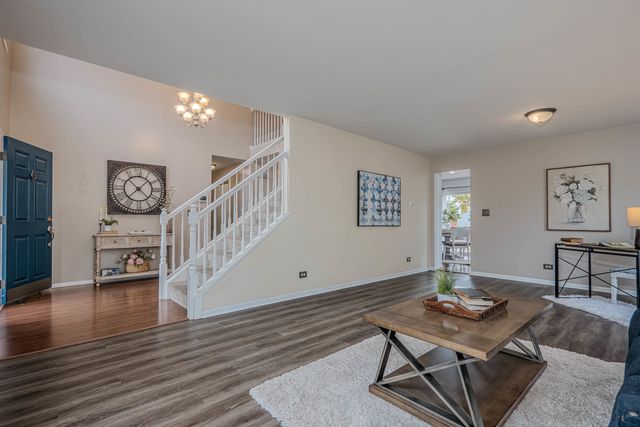 215 Alexis Street, Plano, IL 60545