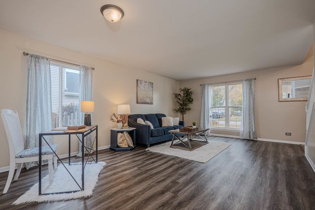 215 Alexis Street, Plano, IL 60545