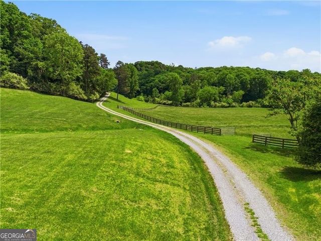 619 Hamp Mill Road, Dahlonega, GA 30533