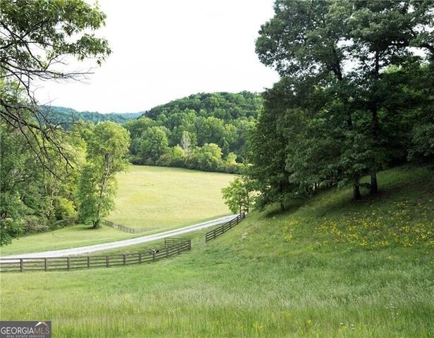 619 Hamp Mill Road, Dahlonega, GA 30533