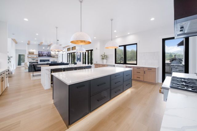 11604 E Honeycomb Springs Ln, Spokane, WA 99206