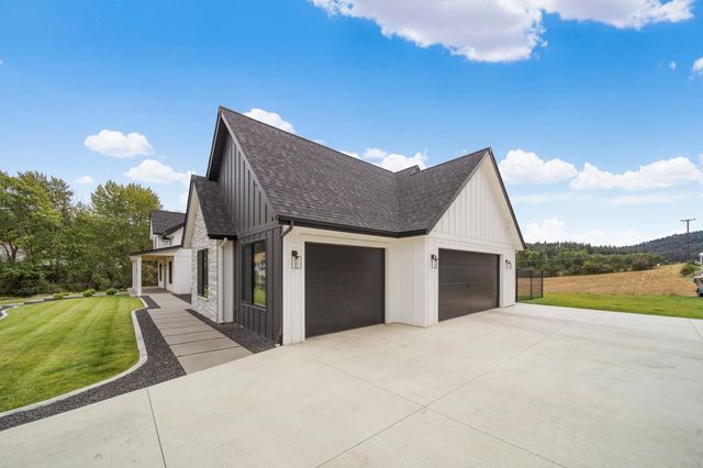 11604 E Honeycomb Springs Ln, Spokane, WA 99206