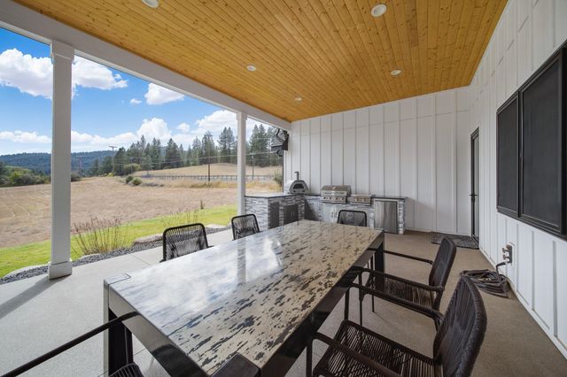 11604 E Honeycomb Springs Ln, Spokane, WA 99206