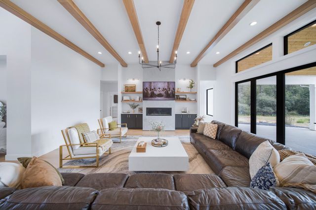 11604 E Honeycomb Springs Ln, Spokane, WA 99206