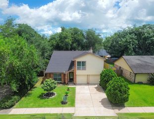15723 Pfeiffer Drive, Houston, TX 77082