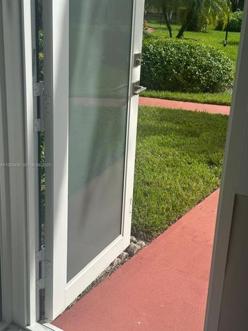 1350 Atlantic Shores Blvd 305, Hallandale Beach, FL 33009