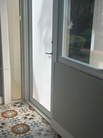 1350 Atlantic Shores Blvd 305, Hallandale Beach, FL 33009