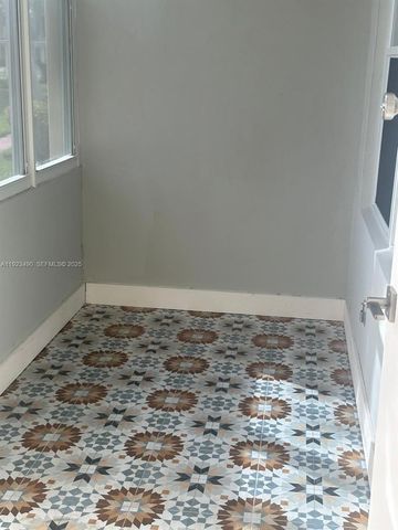 1350 Atlantic Shores Blvd 305, Hallandale Beach, FL 33009