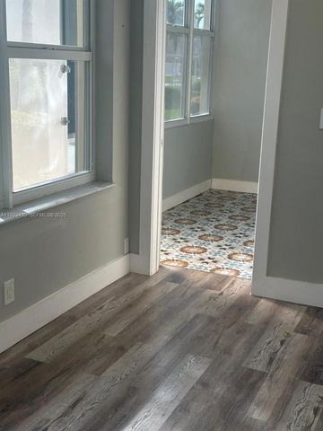 1350 Atlantic Shores Blvd 305, Hallandale Beach, FL 33009