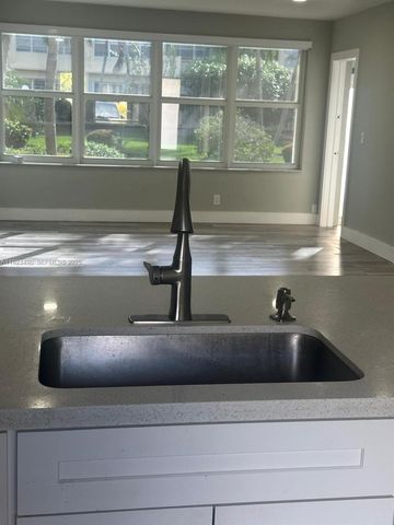 1350 Atlantic Shores Blvd 305, Hallandale Beach, FL 33009