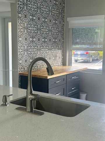 1350 Atlantic Shores Blvd 305, Hallandale Beach, FL 33009