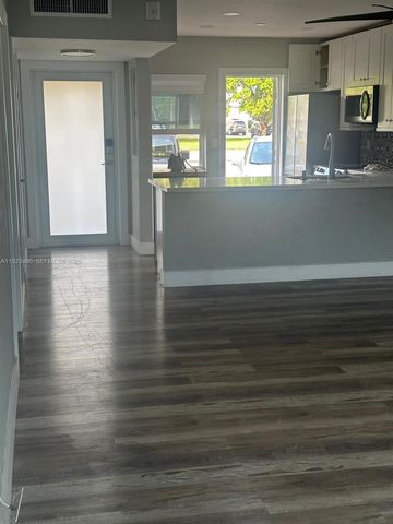 1350 Atlantic Shores Blvd 305, Hallandale Beach, FL 33009