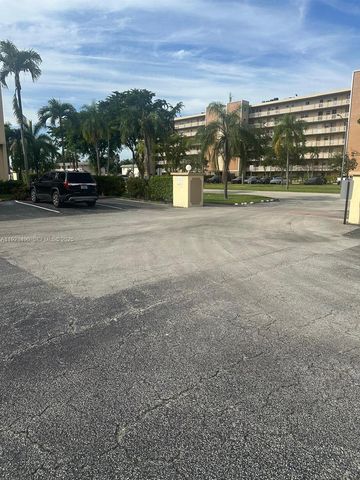 1350 Atlantic Shores Blvd 305, Hallandale Beach, FL 33009