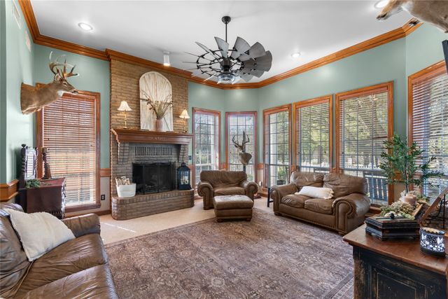 12245 FM 859, Wills Point, TX 76169