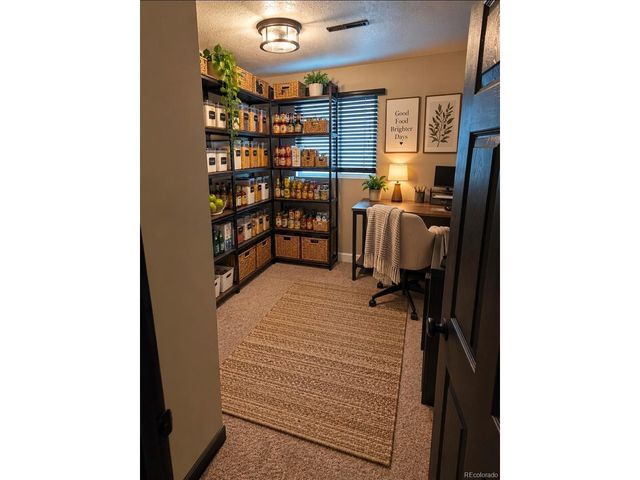 2303 Cheyenne Ave, Pueblo, CO 81003