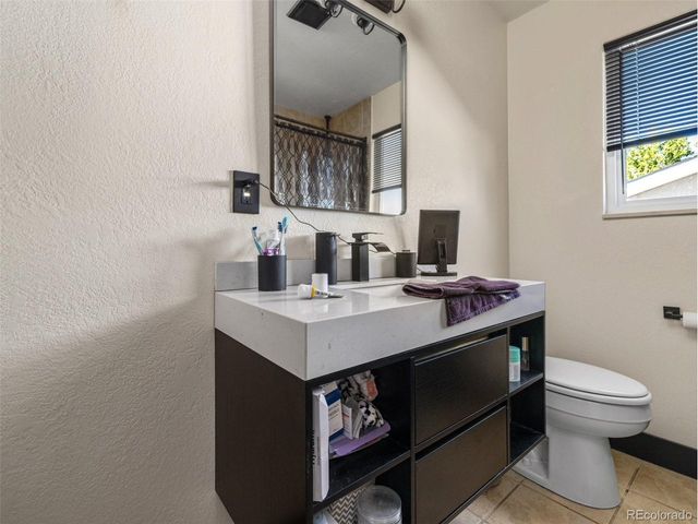 2303 Cheyenne Ave, Pueblo, CO 81003