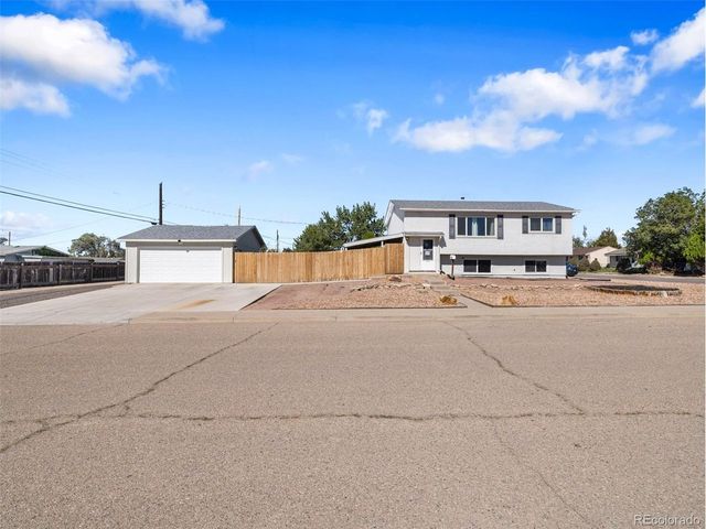 2303 Cheyenne Ave, Pueblo, CO 81003