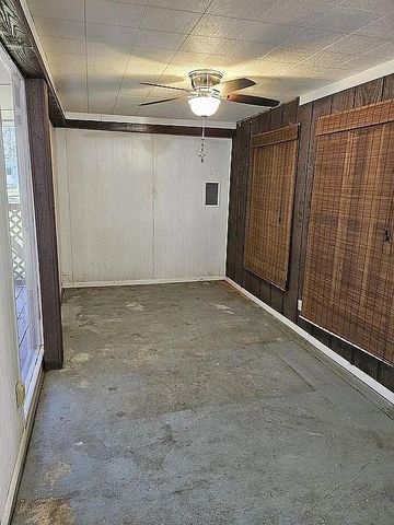 22647 Kelly Drive, Saratoga, TX 77585