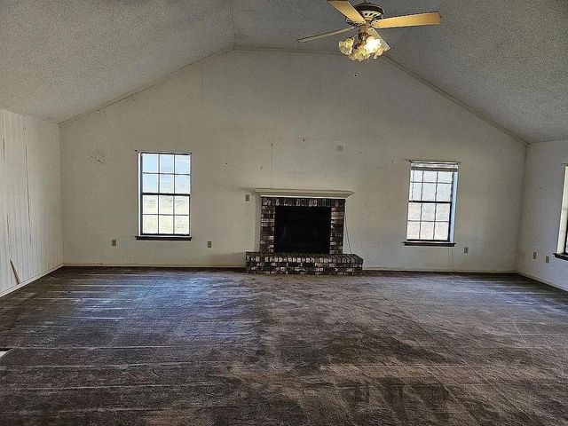 22647 Kelly Drive, Saratoga, TX 77585