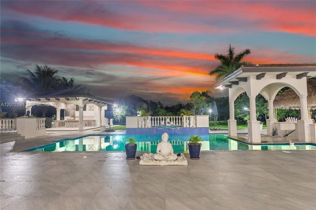 12401 SW 45th Street, Miami, FL 33175