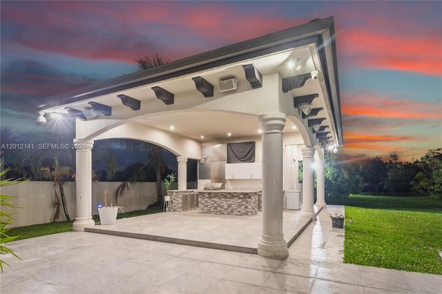 12401 SW 45th Street, Miami, FL 33175