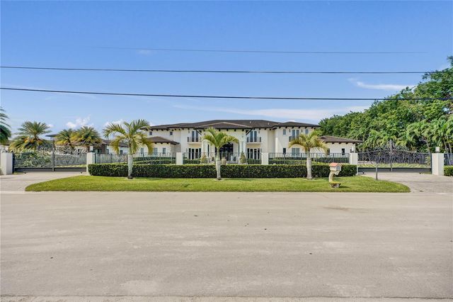12401 SW 45th Street, Miami, FL 33175