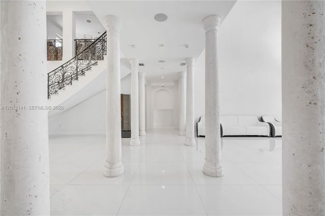 12401 SW 45th Street, Miami, FL 33175