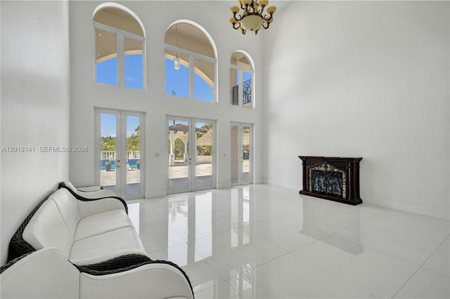 12401 SW 45th Street, Miami, FL 33175
