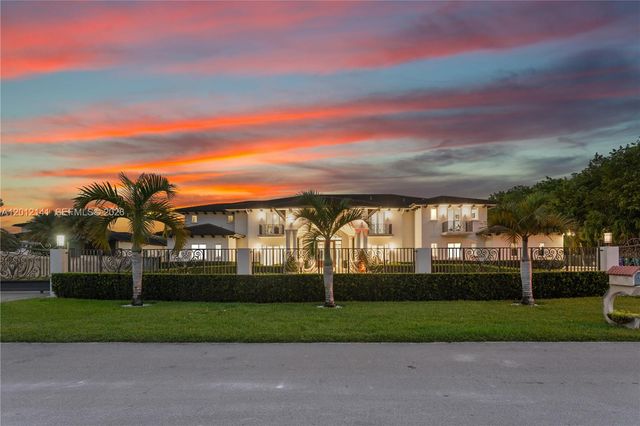 12401 SW 45th Street, Miami, FL 33175