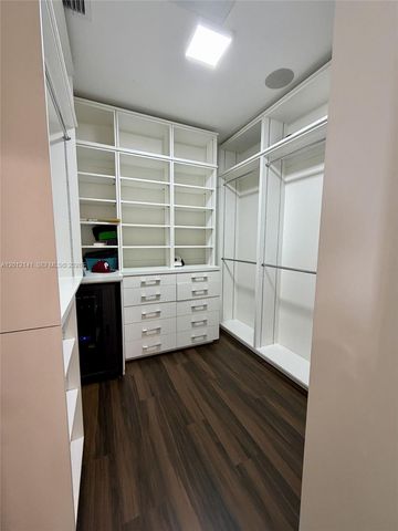 12401 SW 45th Street, Miami, FL 33175
