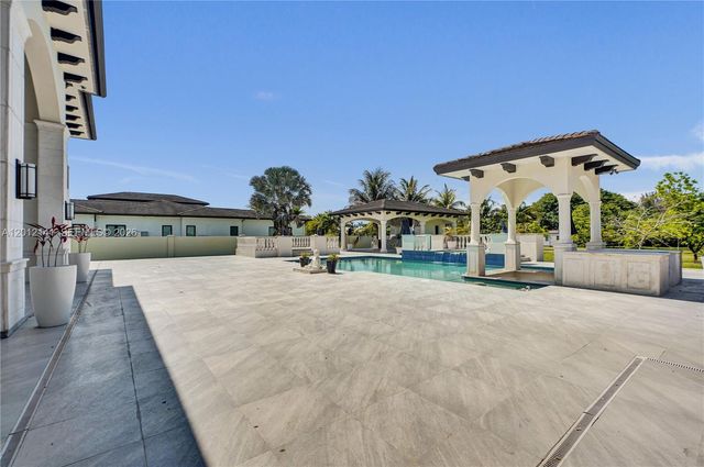 12401 SW 45th Street, Miami, FL 33175